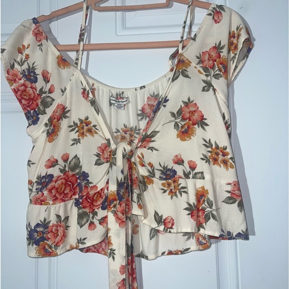 American Eagle Outfitters Tops - American Eagle Cold Shoulder Tie Front Blouse, Size Medium